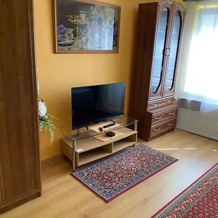 Privat Nika 246 Apartamento